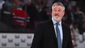 Les Islanders mettent Roy à la porte avec un grand coup de pied au cul